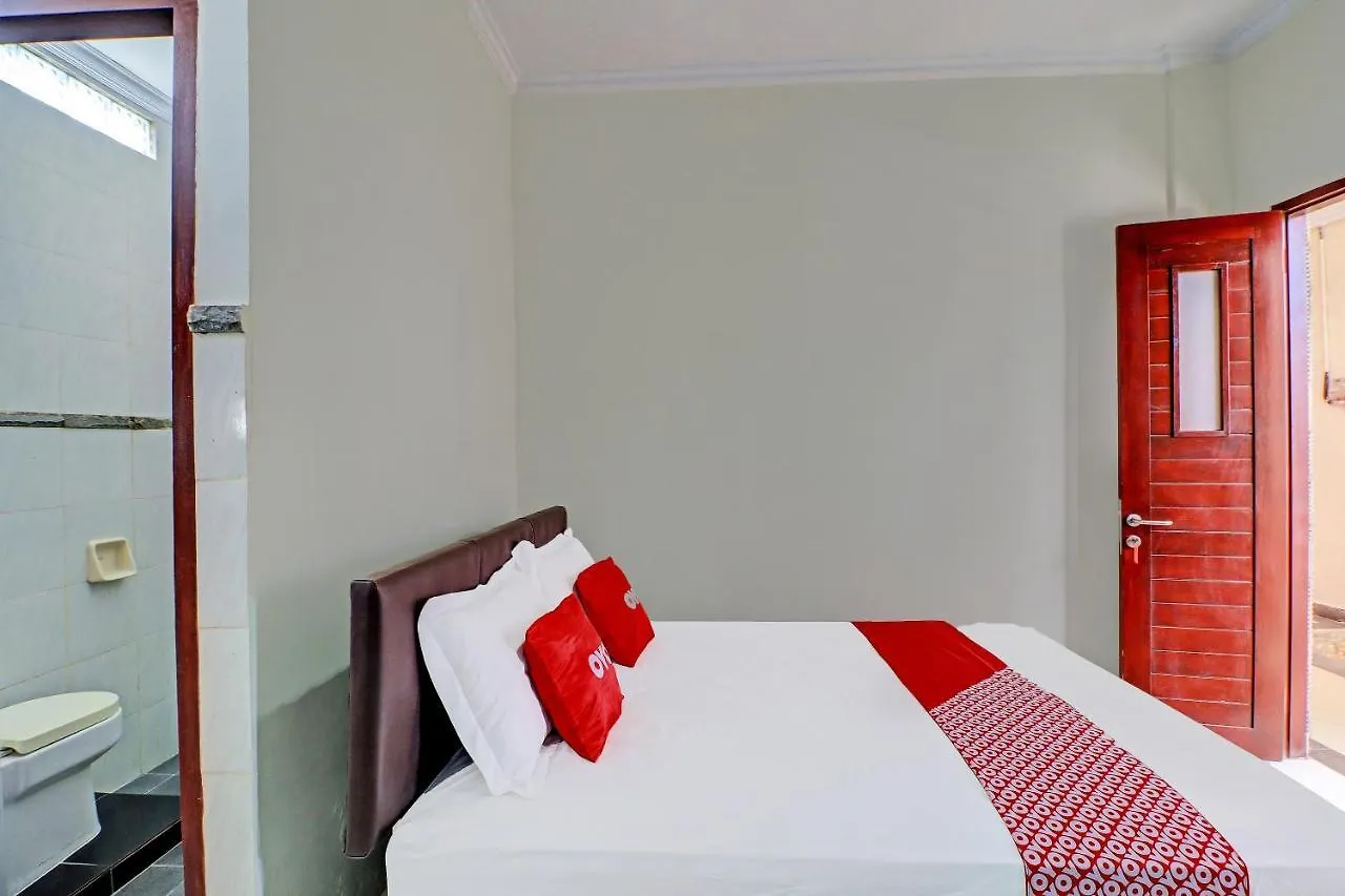 Hotel Oyo 91933 Puri Gana Residence Denpasar